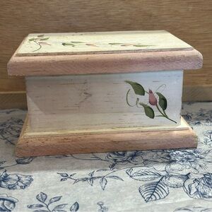 Floral Hand Painted Wooden Keepsake Box w/Hinged Lid Cottage Core, Granny Core